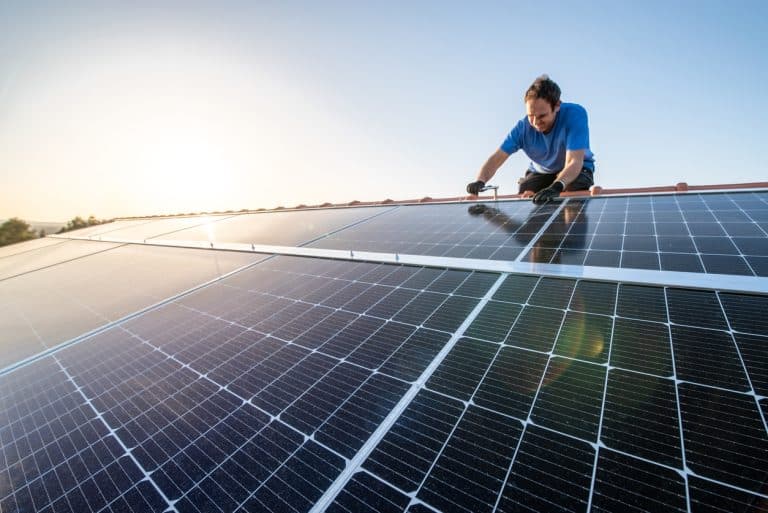 Can Flat Roofs Have Solar Panels? | City Roofing & Exteriors